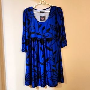 R & b collection XL dress blue floral silky stretchy feeling dress up or down